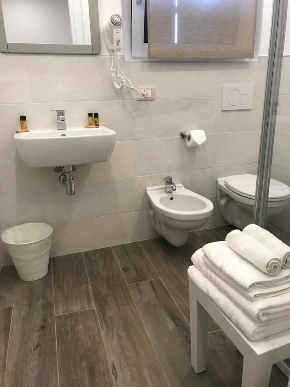 Hotel Cambogia Zibido San Giacomo Buitenkant foto